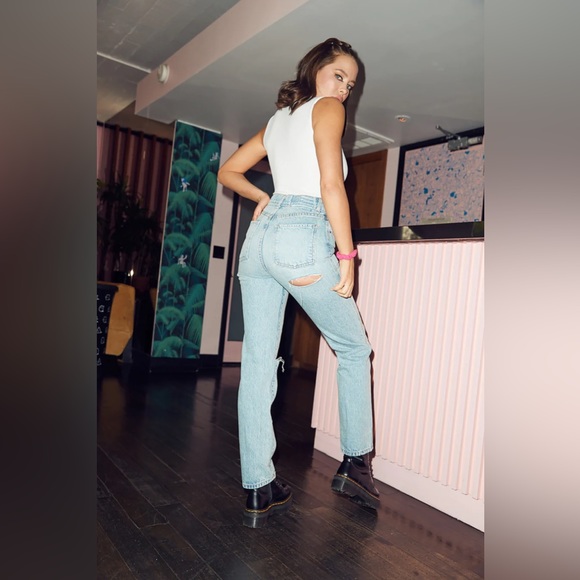 NWT REVICE Ex-Boyfriend Denim Jeans Player One Wash Butt Slit - Picture 1 of 11